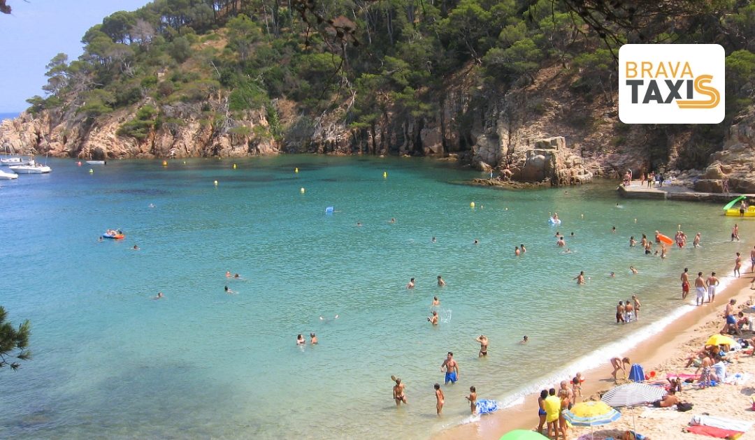 Descubre la Playa de Aiguablava, Principales Atractivos y Actividades